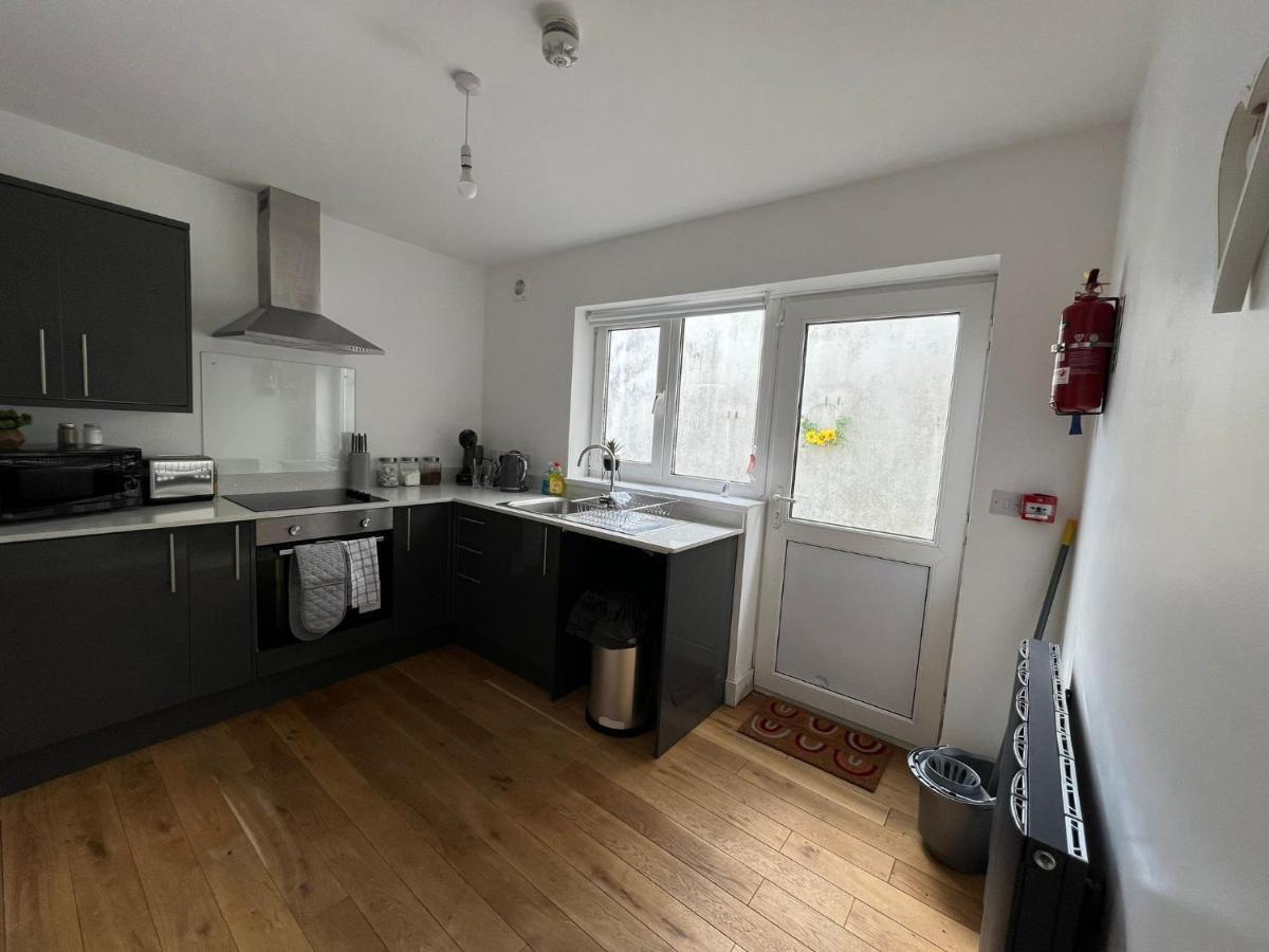 Dream Weaver Apartment Swansea Exterior foto